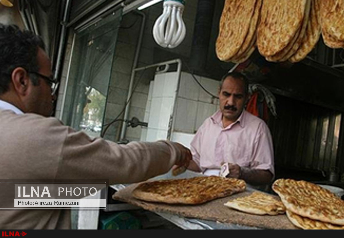 دستمزد خبازان تغییر نکرده است/ لزوم قانونمند شدن اشتغال در نانوایی ها 