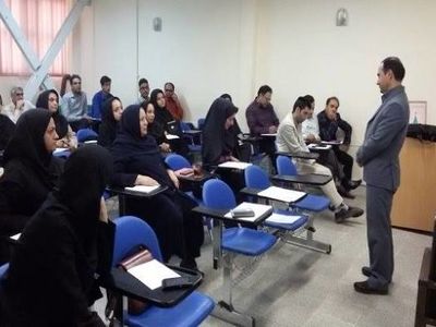 بررسی کاهش مدت دوره‌های ارشد و دکتری در وزارت علوم/ انعطاف دانشگاه‌ها در تصویب پروپوزال و دفاع
