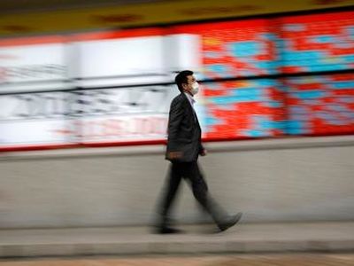 Asia stocks at four-month top as markets stay stubbornly optimistic