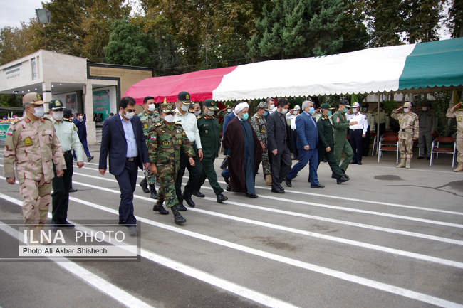 صبحگاه مشترک نیروهای نظامی و انتظامی در مشهد