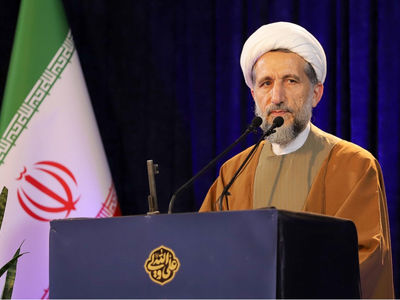 اگر دوباره به خیابان بیایید، چوب‌های مردم بر مغز‌های پوکتان فرود می‌آید