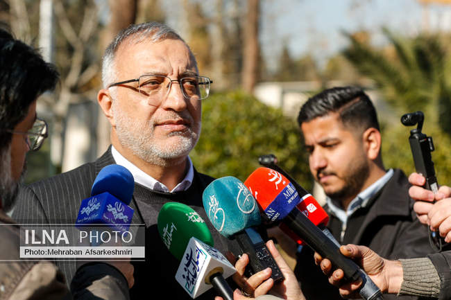 اعضای هیأت دولت در جمع خبرنگاران