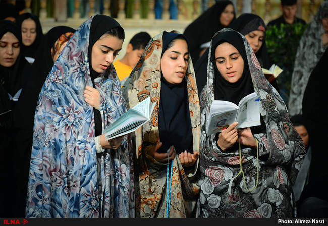 آئین شب بیست و یکم ماه مبارک رمضان در شاهزاده حسین (ع) قزوین