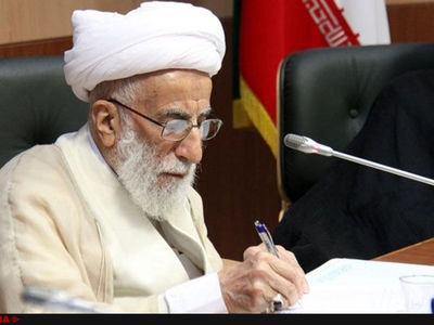 جنتی درگذشت آیت‌الله حائری شیرازی را تسلیت گفت