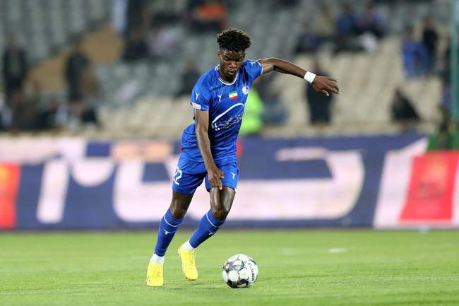 گزارش تصویری از دیدار استقلال و خیبر خرم‌آباد