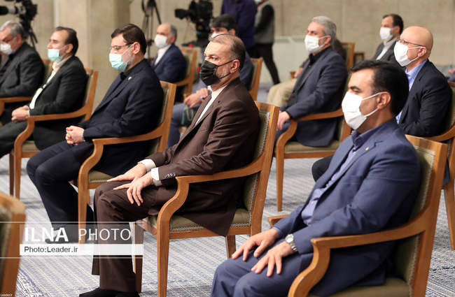 دیدار رئیس‌جمهور و اعضاء هیئت دولت با رهبر انقلاب