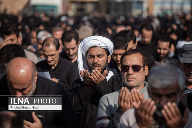 تشییع هشت لاله زهرایی در قزوین