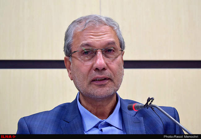 دیدار وزیر کار با خانواده های جانباختگان حادثه معدن آزادشهر