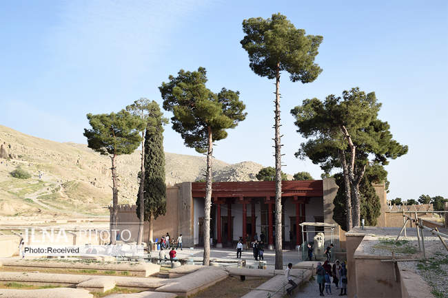 تخت جمشید در نوروز 1400