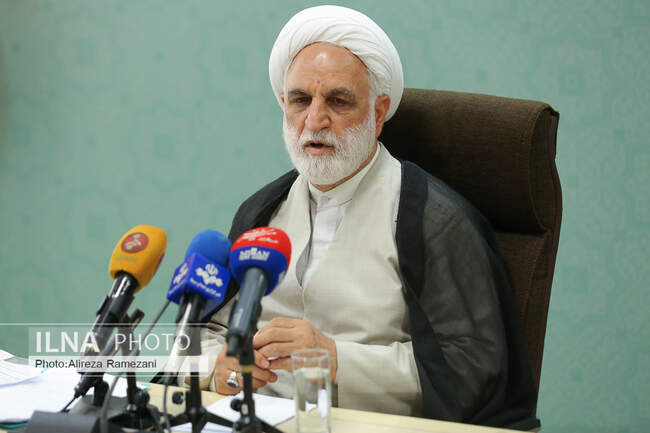  غلامحسین محسنی اژه‌ای
