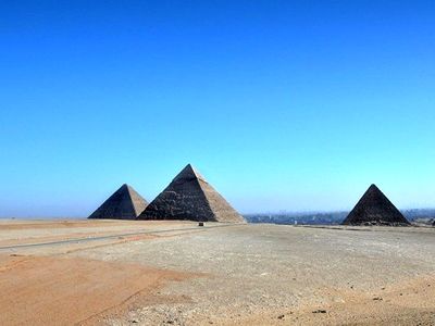 انفجار بمب در مسیر اتوبوس گردشگران در مصر