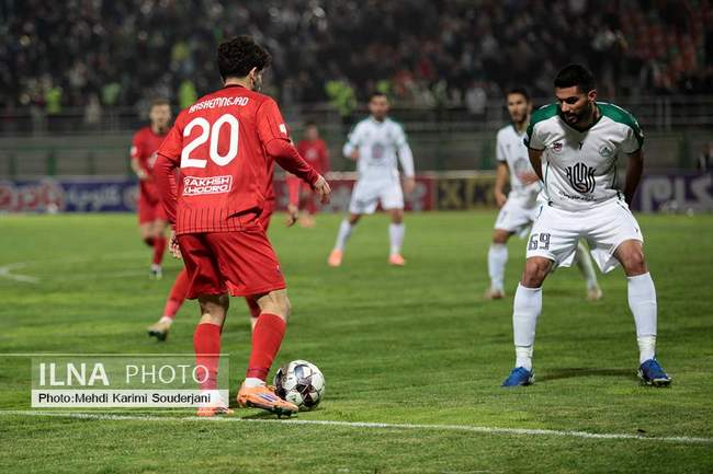 توقف تیم فوتبال تراکتور تبریز  برابر ذوب آهن اصفهان
