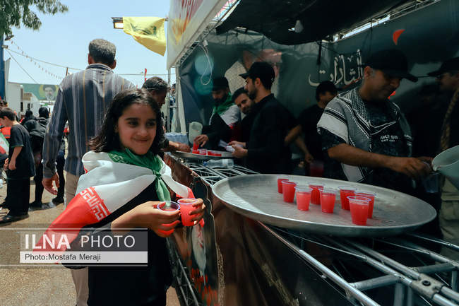 خدمت رسانی هلدینگ صنایع و معادن غدیر به عزاداران رهبر شهید در قم