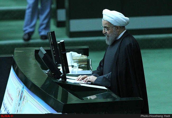 تقدیم لایحه بودجه نود و پنج به مجلس شورای اسلامی /1