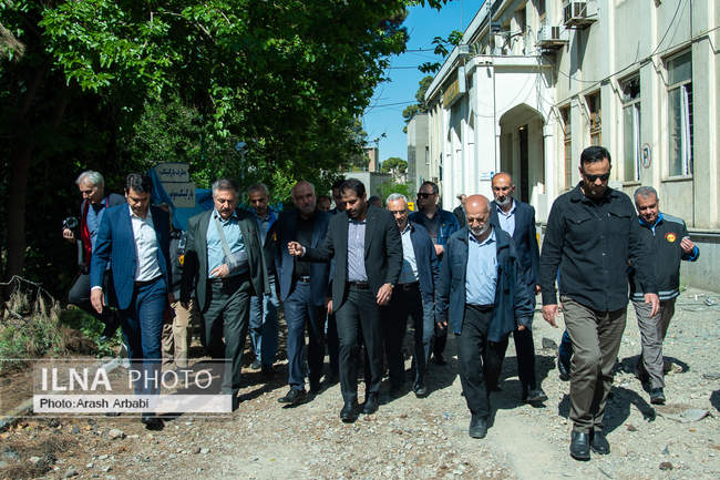 دیدار وزیر تعاون، کار و رفاه اجتماعی و دبیر کل خانه کارگر با کارگران �