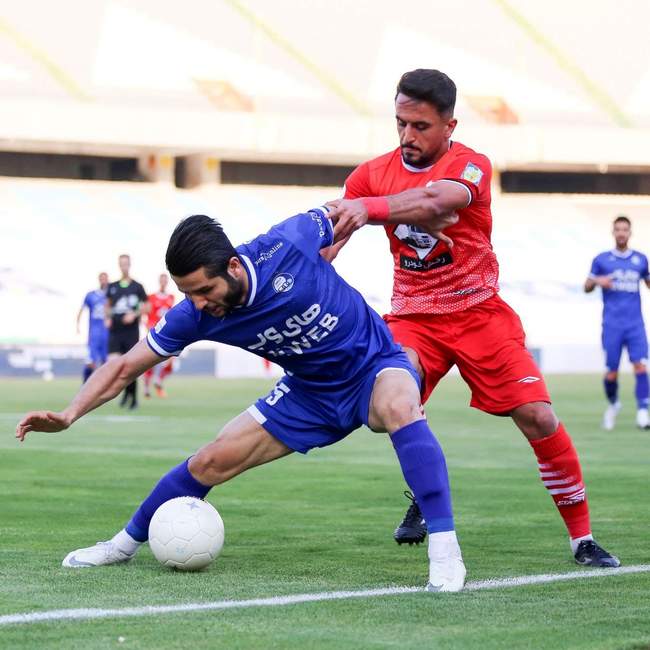 گزارش تصویری نیمه اول استقلال و تراکتور