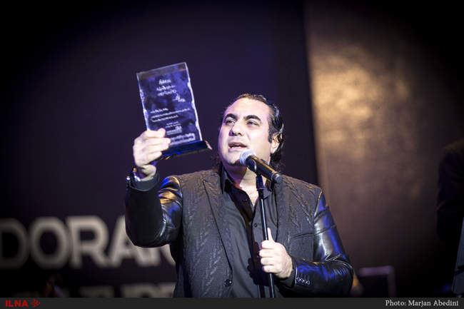 کنسرت نوستالژی ناصر چشم آذر