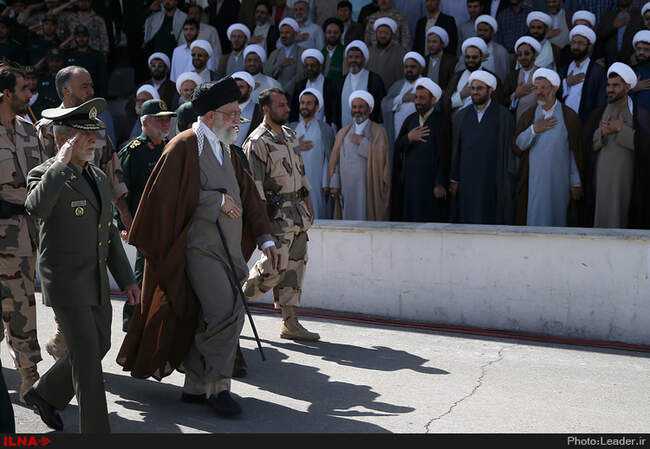 مراسم دانش‌آموختگی دانشجویان دانشگاه امام حسین(ع) با حضور فرمانده کل قوا