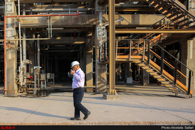 بازدید خبرنگاران از پالایشگاه نفت ستاره خلیج فارس 