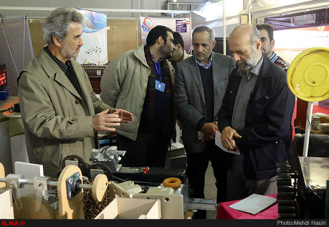 بازدید علیرضا محجوب از نمایشگاه بین المللی الکامپ