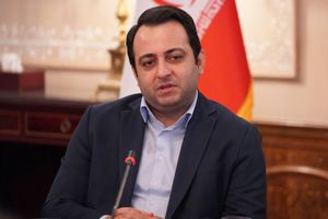 سیفی: بانک ملی فقط یک بانک نیست؛ روایت اعتماد نسل‌ها است/ مسیر پیش‌رو ساده نیست؛ روزهای روشن‌تر می‌سازیم