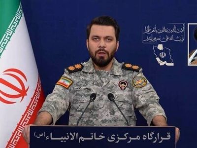 پس از حصول اطمینان از حفظ جان خانواده‌ها و کارکنان کشتی مورد تجاوز آمریکا، اقدام لازم را انجام می‌دهیم