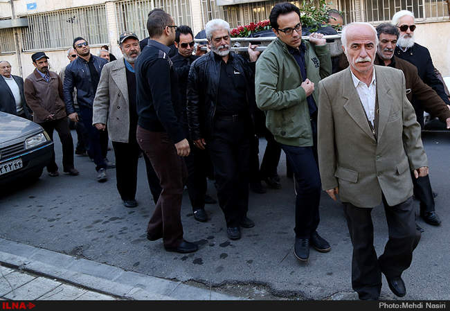 مراسم تشییع پیکر هادی مشکات