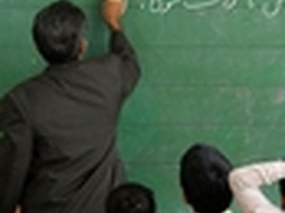 دولت روحانی حق اعتراض صنفی را به رسمیت بشناسد