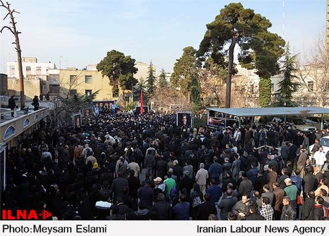 تشییع پیکر جان‌باختگان حادثه انفجار «معراجی‌ها»