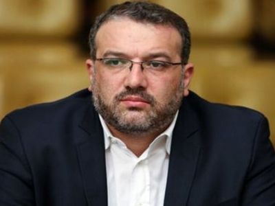 اگر رویکردمان مانند گذشته باشد افزایش سرمایه گذاری در تولید صورت نمی‌گیرد/ جولان خصولتی‌ها در فضای اقتصادی انگیزه تولید را تقریباً از بین برده است