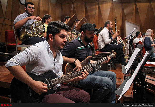 تمرین ارکستر «شب موسیقی فیلم مسعود کیمیایی»