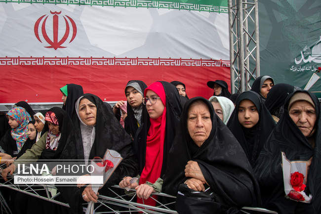  برگزاری جشن ازدواج ۱۰۰۰زوج جان فدا در تهران 