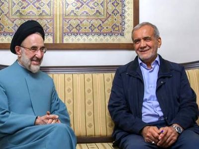 خاتمی: به عنوان شهروندی طالب صلاح ملت و اصلاح امور به دکتر پزشکیان رأی خواهم داد