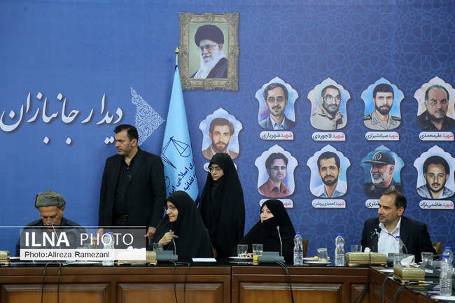 دیدار جانبازان و خانواده های شهدا با رئیس قوه قضاییه