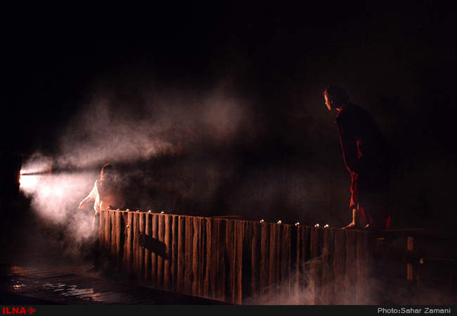 نمایش «مثل آب برای شکلات» 