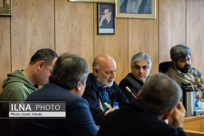 نشست دسترسی برابر و موثر به اطلاعات شفاف