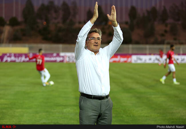 دیدار تیمهای پرسپولیس تهران و نفت تهران