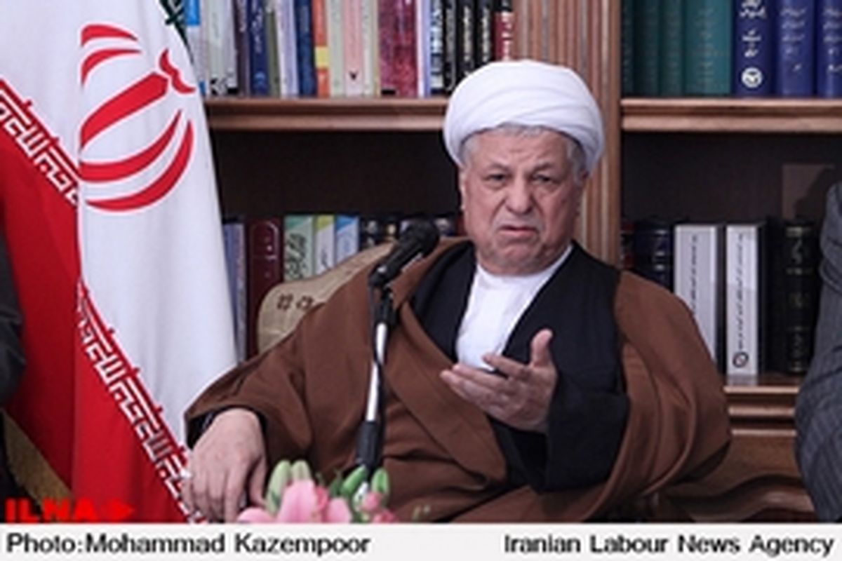 اخبار نگران‌کننده‌ای از آسیب‌های جدی به سازمان تامین اجتماعی می‌شنویم