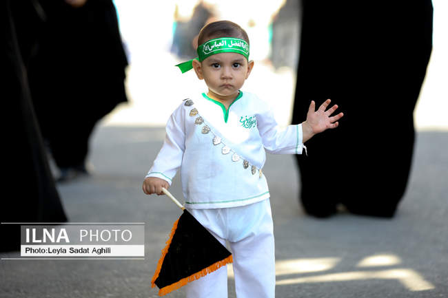  شیرخوارگان حسینی