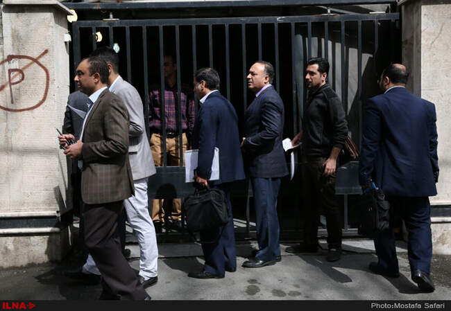 گزارش تصویری اولین روز ثبت‌‌نام از داوطلبان انتخابات شوراها