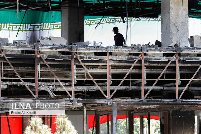 بازدید اصحاب رسانه از ساختمان شیشه‌ای صداوسیما