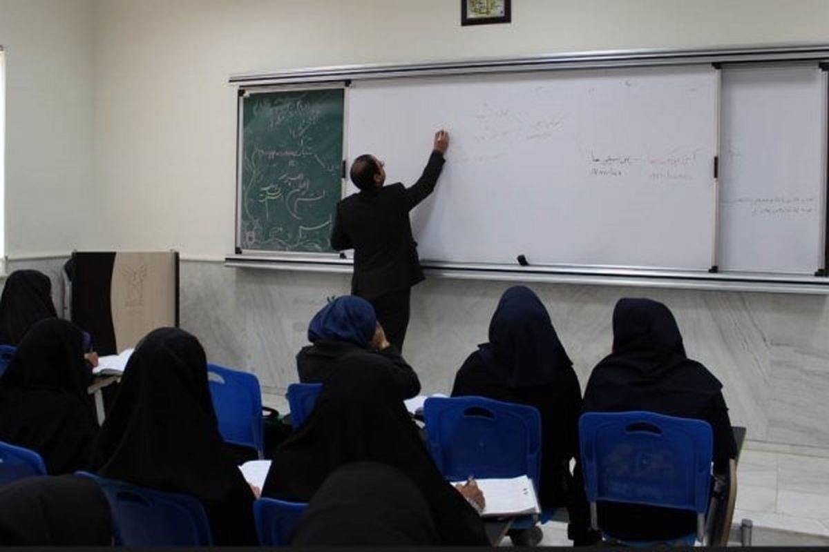 بررسی طرح اعطای مجوز جذب هیات علمی حق التدریس