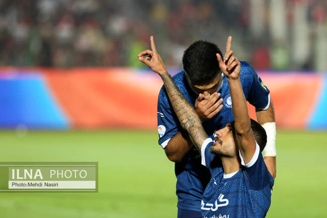 گزارش تصویری دیدار پرسپولیس و گل گهر سیرجان