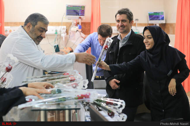 تقدیر از پرستاران بیمارستان طرفه به مناسبت روز پرستار