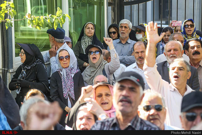 تجمع اعتراضی کارگران به دست‌اندازی به منابع تامین اجتماعی/3