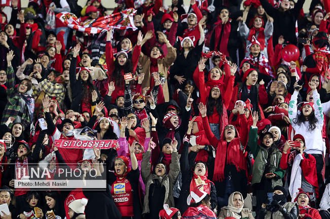 دیدار تیمهای فوتبال  پرسپولیس ایران و الدحیل قطر