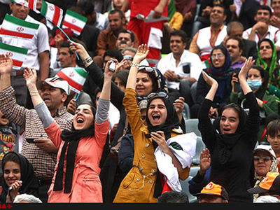 خبر خوش معاون وزیر ورزش و جوانان/ طلسم ورود بانوان به ورزشگاه می‌شکند