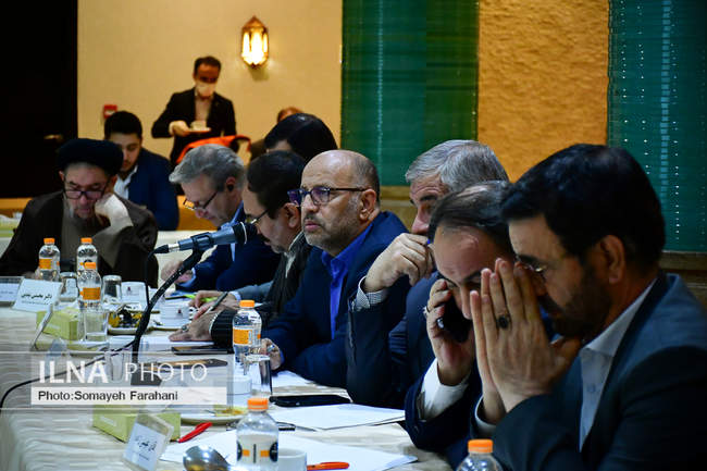 نشست توسعه راهبردهای صنعت گردشگری