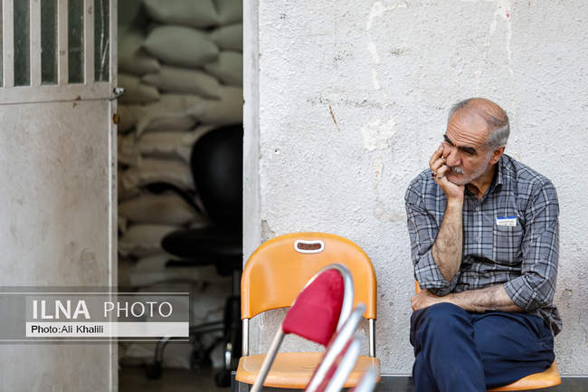 گردهمایی کارگران قراردادی و پیمانی در خانه کارگر