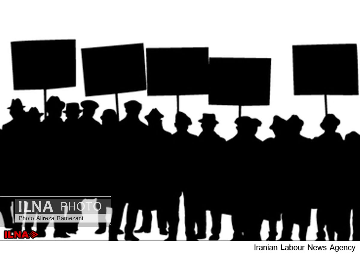 کارگران رستوران پلی اکریل دست از کار کشیدند